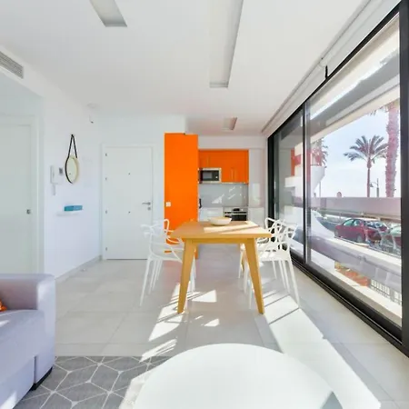 Apartment Seafront Boutique Calabeach Rincon De La Victoria