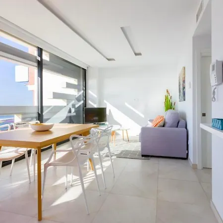 Appartement Seafront Boutique Calabeach